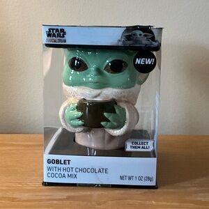 Star Wars Mandalorian Grogu Green and Cream Goblet